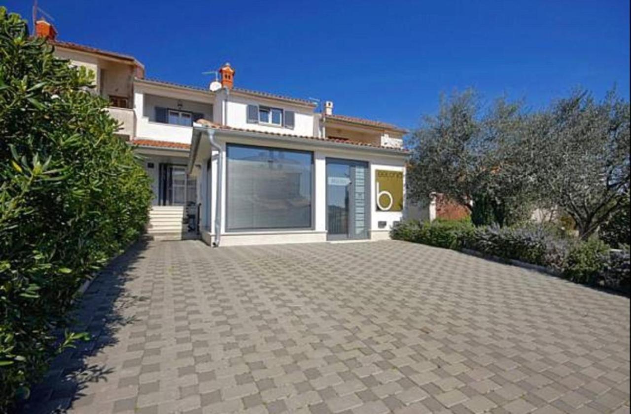 Holiday Home K&P بولا المظهر الخارجي الصورة